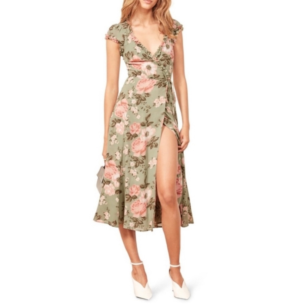 Reformation Gwyneth green floral wrap dress 🌸 🌱